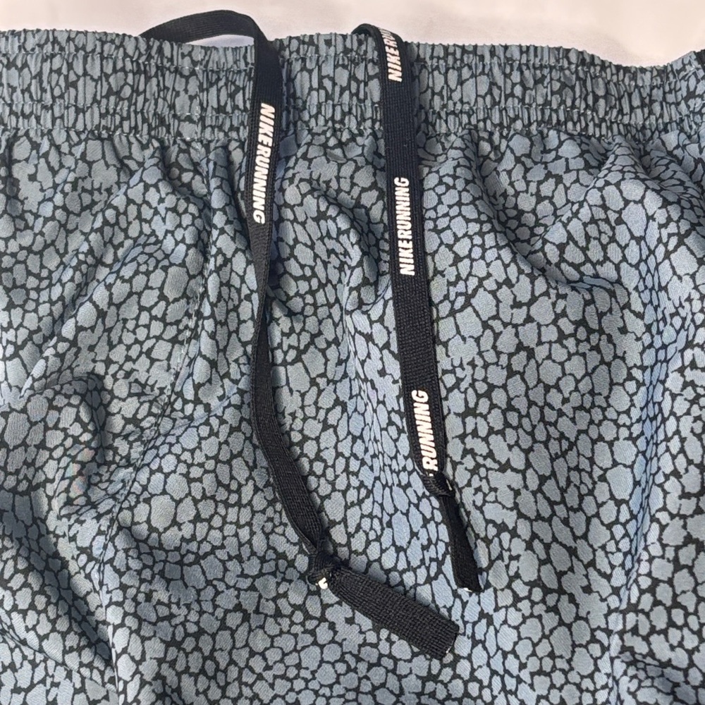 💙 Nike Dri-FIT Athletic Shorts Women’s Small Teal Pattern Drawstring Workout 💙 - Picture 10 of 13